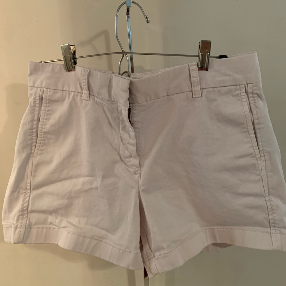 J Crew classic chino Size 6 Zip fly button closure Light Pink Shorts